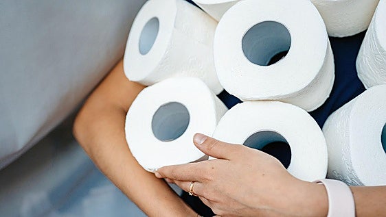 Una trabajadora de un hotel pierde una indemnización de 60.000 euros por robar seis rollos de papel higiénico