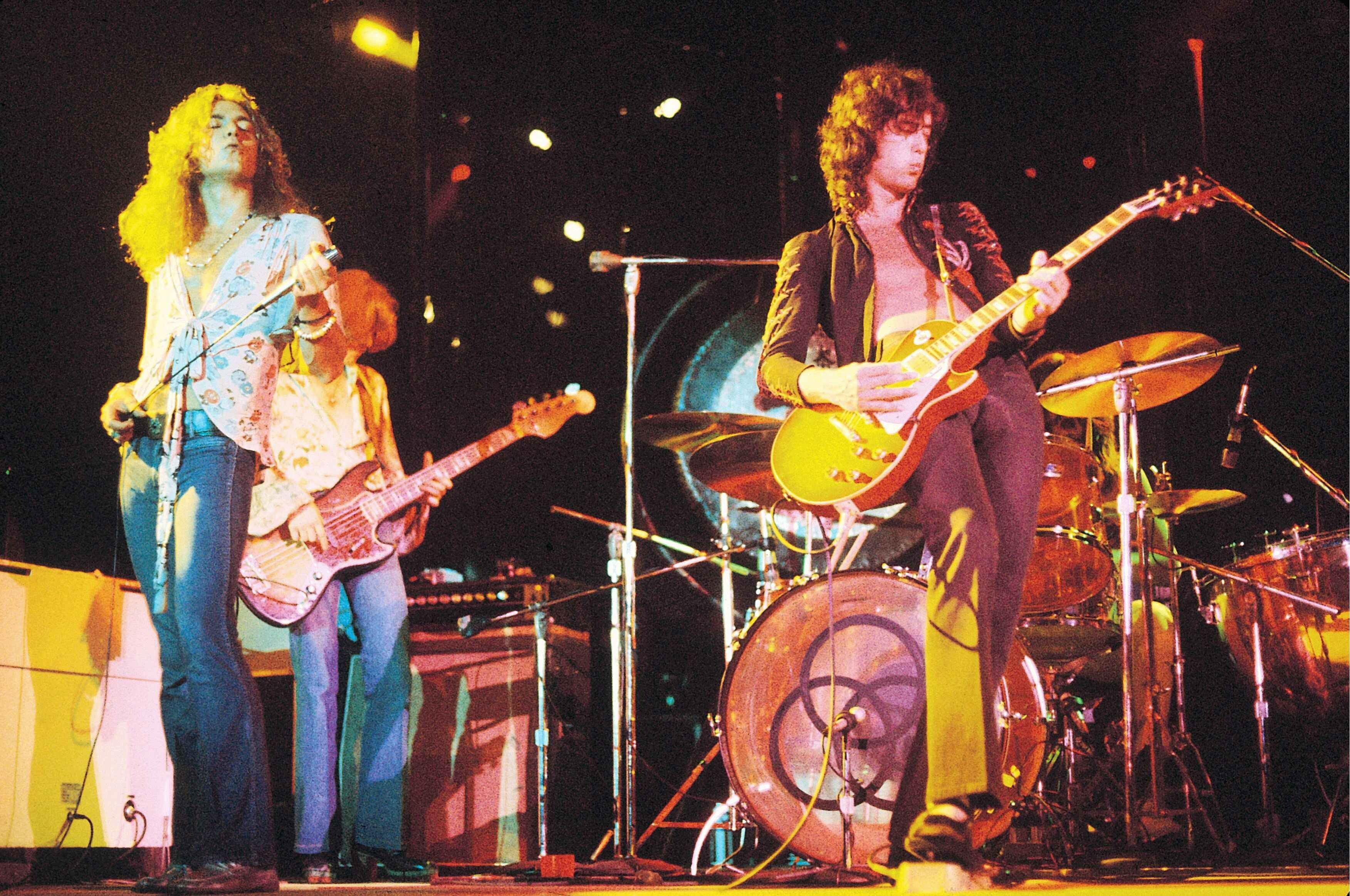 Led Zeppelin, durante una actuación. 