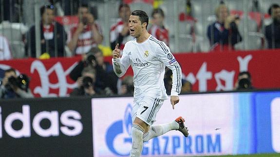 Cristiano Ronaldo celebra el gol con el que se coloca con 16 tantos en esta competición