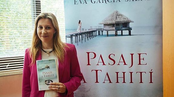 Eva García Sáez, en la presentación de 'Pasaje a Tahití' en Manacor.