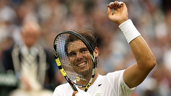 Nadal celebra su victoria sobre Kukushkin. 