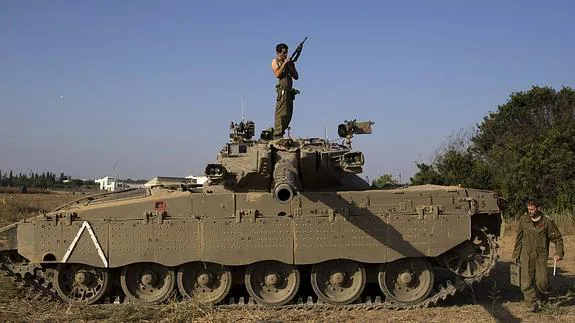 Un soldado israelí en Gaza.