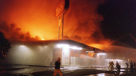 Disturbios desatados tras la paliza propinada a Rodney King. 