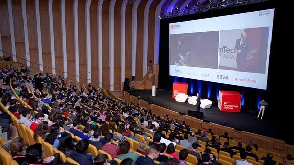 Congreso del EmTech en Valencia.