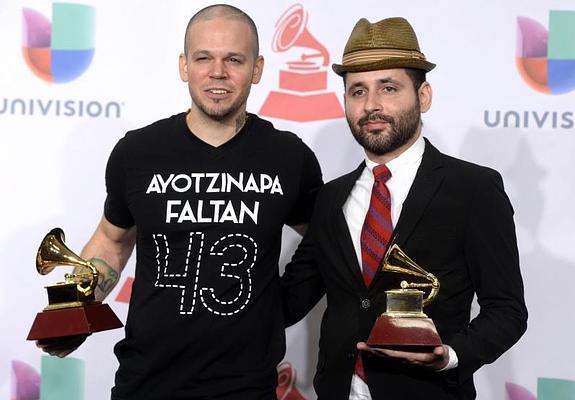 Rene Pérez Joglar (izda) y Eduardo Cabra Martínez (dcha), de Calle 13. 