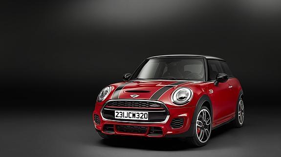 Mini John Cooper Works, casi de competición