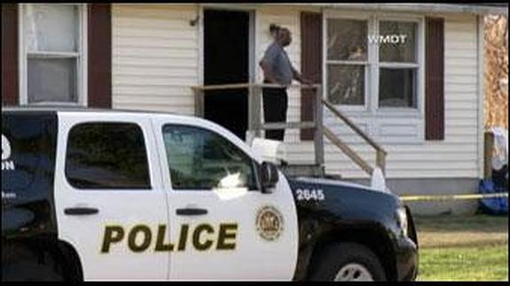 La Policía, en la zona del suceso. 