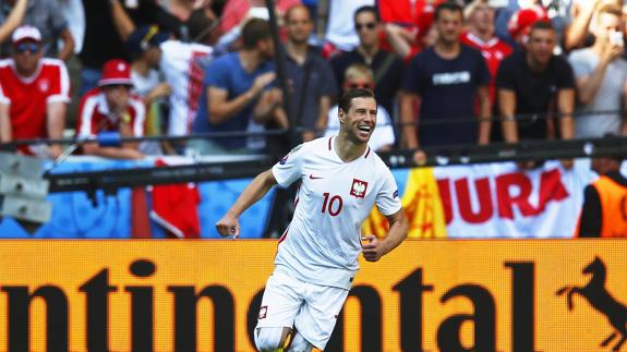 Gregorz Krychowiak durante el Polonia-Suiza.