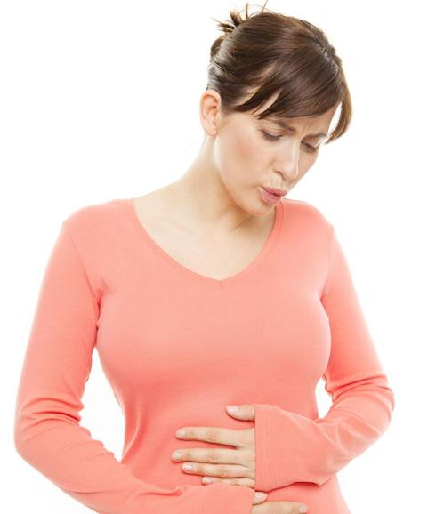 El dolor en la zona  abdominal, persistente o continuo, es uno de los síntomas de la endometriosis. 