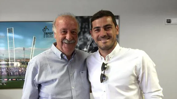 Vicente del Bosque e Iker Casillas.