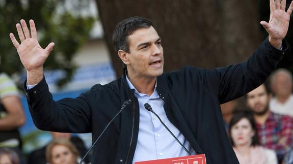 Pedro Sánchez, durante un mitin en Pontevedra.