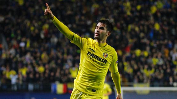 Manu Trigueros celebra el gol del triunfo del Villarreal. 