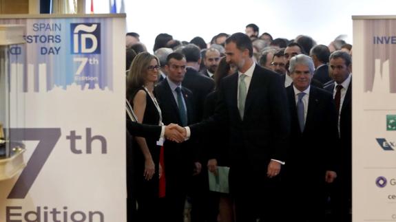 Felipe VI a su llegada a la inauguración de la VII edición del 'Spain Investors Day'.