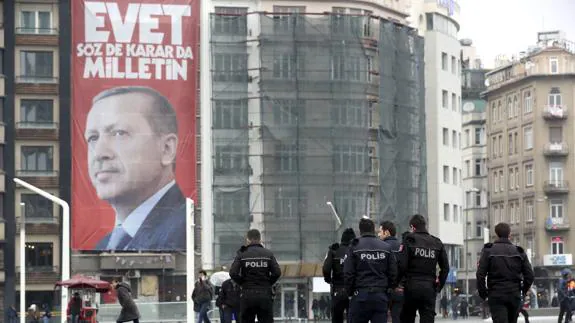 El presidente de Turquía, Recep Tayyip Erdogan, en un cartel.