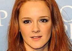 Aída: 'La Lore' (Ana Polvorosa) deja la serie con Carlos Baute