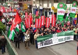 Los jienenses, por la calles de la capital.: FRANCIS J. CANO