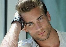 El ginecólogo español por quien las mujeres hacen cola en Chile