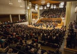 Imagen del primero de los conciertos participativos del 'Mesias', en el Auditorio Falla. :: GONZÁLEZ MOLERO