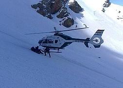 Momento del rescate :: GUARDIA CIVIL