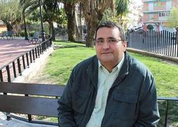 El escritor David López Rodríguez es uno de los impulsores de la antología. / IDEAL