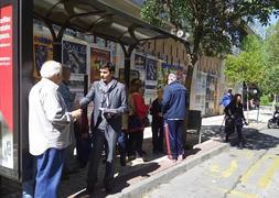 Vecinos del Genil (Granada) recogen firmas contra el plan de Movilidad