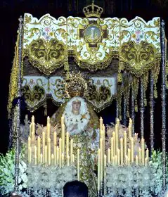 Imagen de la Virgen de la Aurora. / JUAN ORTIZ