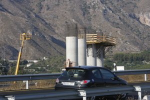 Obras de la A-7 vistas desde la A-44. /LUCÍA RIVAS