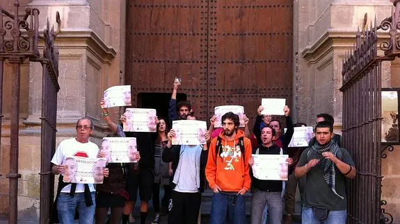 Los participantes en el encierro. / GONZÁLEZ MOLERO