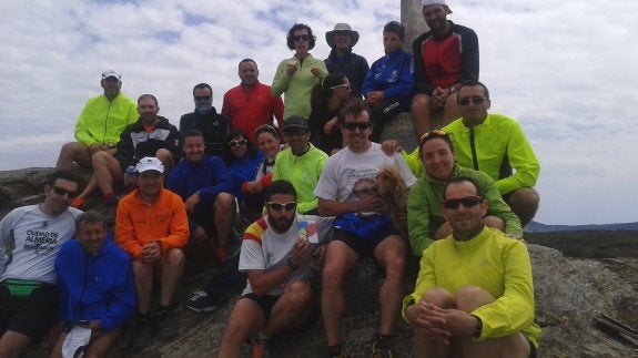 Solidaridad con el autismo a través de las cumbres en Filabres