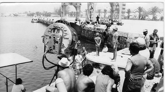 Rodaje de un capítulo de la serie de TVE 'Verano Azul' en el Puerto de Motril. 