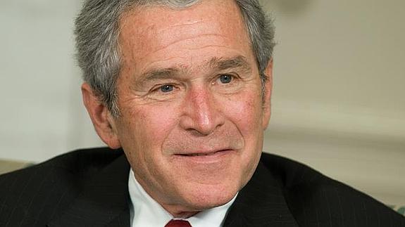 Ahora se suma al desafío George W. Bush (#IceBucketChallenge)