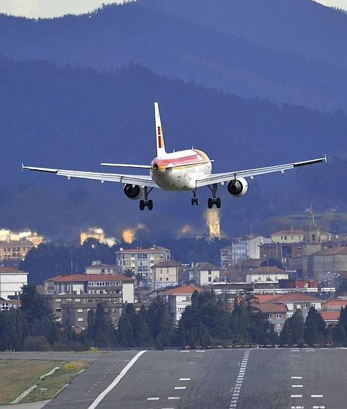 Escándalo: Un avión es desvíado por una disputa entre dos pasajeros
