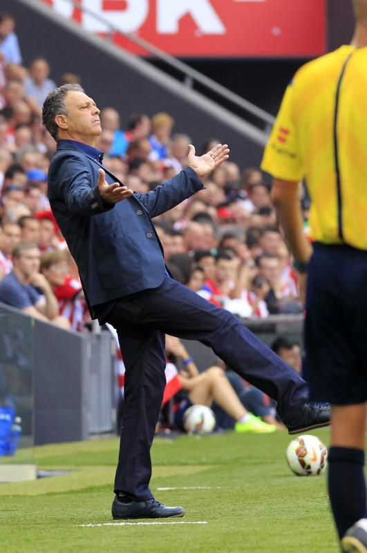 Caparrós solventó con éxito su reto pendiente ante el Athletic