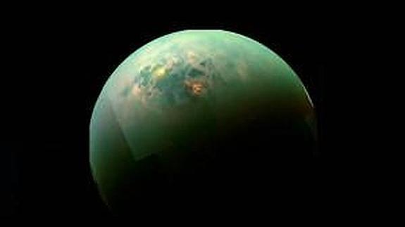 Bombazo: Captan los reflejos del Sol en los mares de Titán ahora