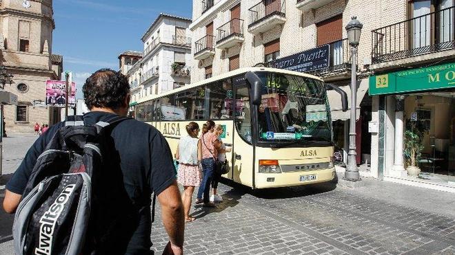 Empleados de autobuses metropolitanos convocan cinco jornadas de paros