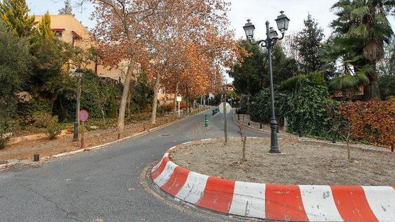 Interior de la urbanización El Serrallo.