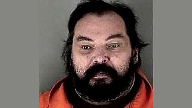 Llevó al banco el cadáver de su madre en silla de ruedas  para sacar el dinero de una cuenta común