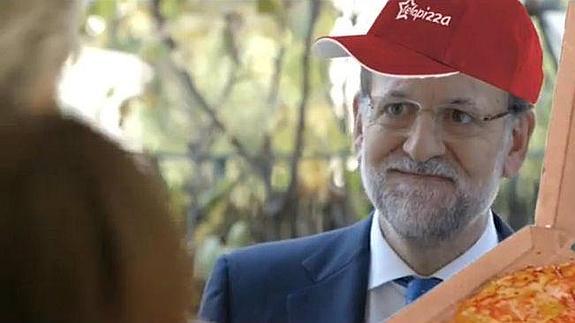 Las delirantes parodias y memes del vídeo de Rajoy "llamando a tu puerta para darte las gracias"