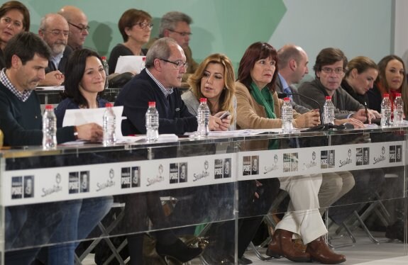 Juan Cornejo y Susana Díaz en una reunión de le ejecutiva regional del PSOE.