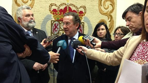 De Llera dice que el vídeo de Oria es "un montaje"