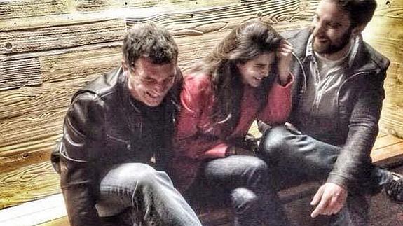 Clara Lago celebra su 25 cumpleaños junto a Dani Rovira y Antonio Banderas