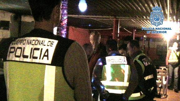 Liberadas dos menores de Nigeria obligadas a ejercer la prostitución tras llegar en patera