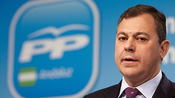 José Luis Sanz, alcalde de Tomares y exsecretario general del PP-A. 