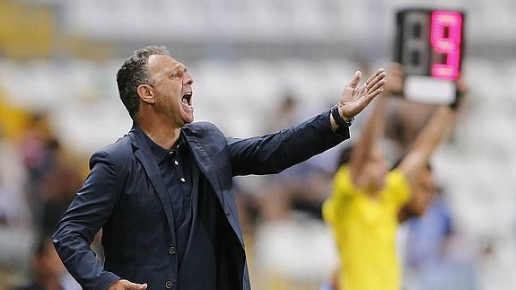 El ex entrenador del Granada CF Joaquín Caparrós 