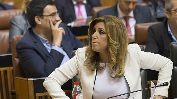 El Parlamento rechaza la investidura de Susana Díaz como presidenta