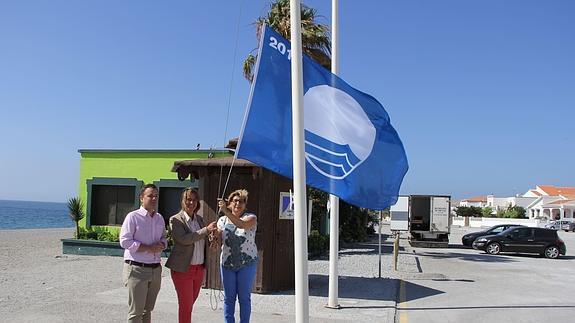 La Costa pierde una de sus (escasas) banderas azules