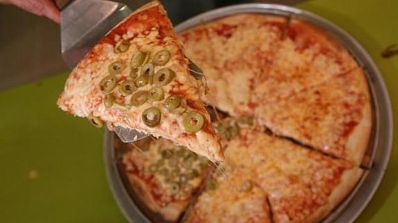 Detenido un pizzero por echar marihuana en lugar de orégano a las pizzas encargadas por la policía