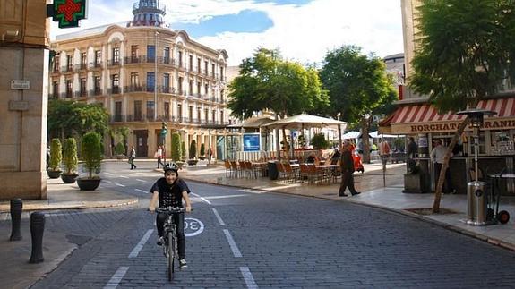 Imagen virtual del carril bici por Puerta Purchena 