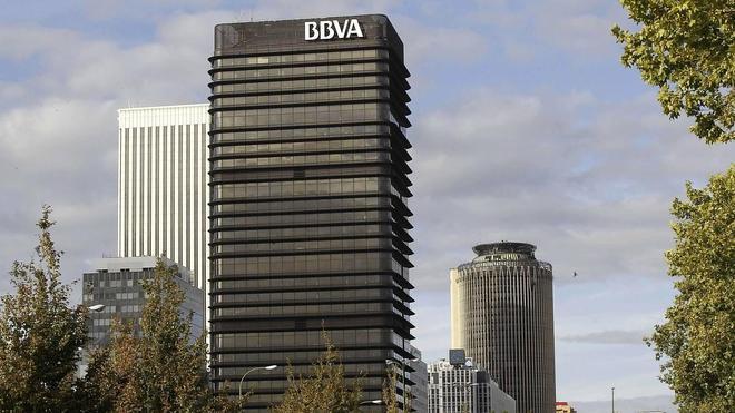 La Junta y BBVA ofrecen 500 millones de financiación para acelerar la economía