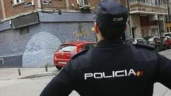 Dan una paliza a una menor como 'lección' por no respetar a su novio